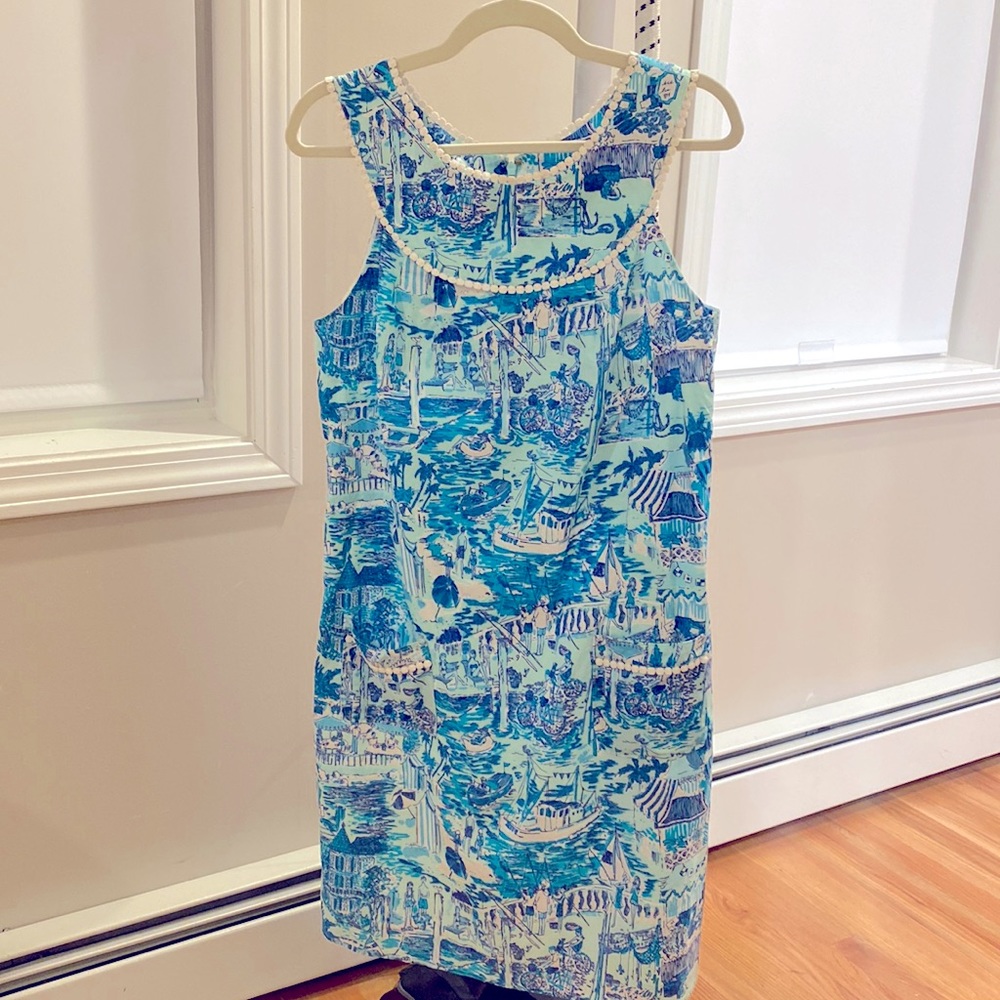Lily Pulitzer size M sailboat shift dress.
